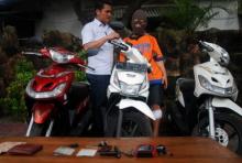 Baru Diparkir 10 Menit, Yamaha Mio Langsung Lenyap